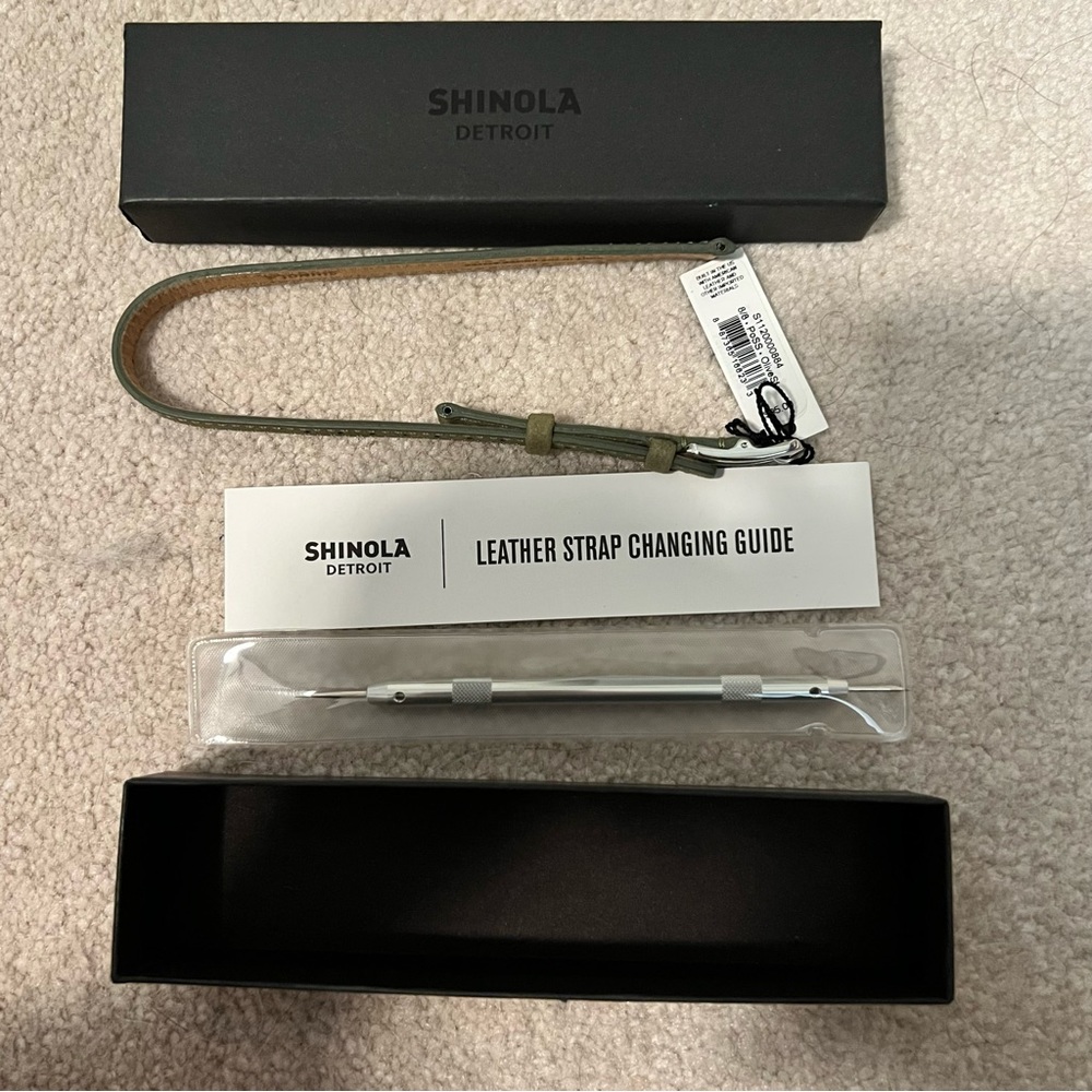 Shinola watch leather strap green and silver NEW